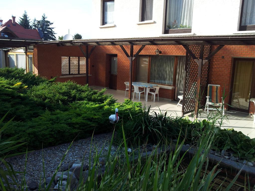 Agi Panzio Obuda Bed and Breakfast Budapest Exteriör bild